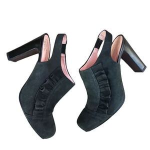 Nanette Lepore Green Suede ruffle detailing‎ slingback pump Size 10